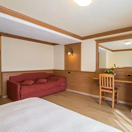 Hotel Colfosco 3*